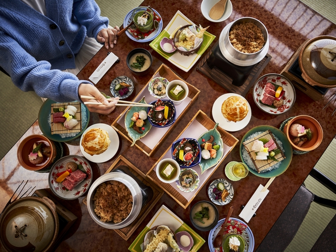 季節の会席　広間食【夕朝食付き】