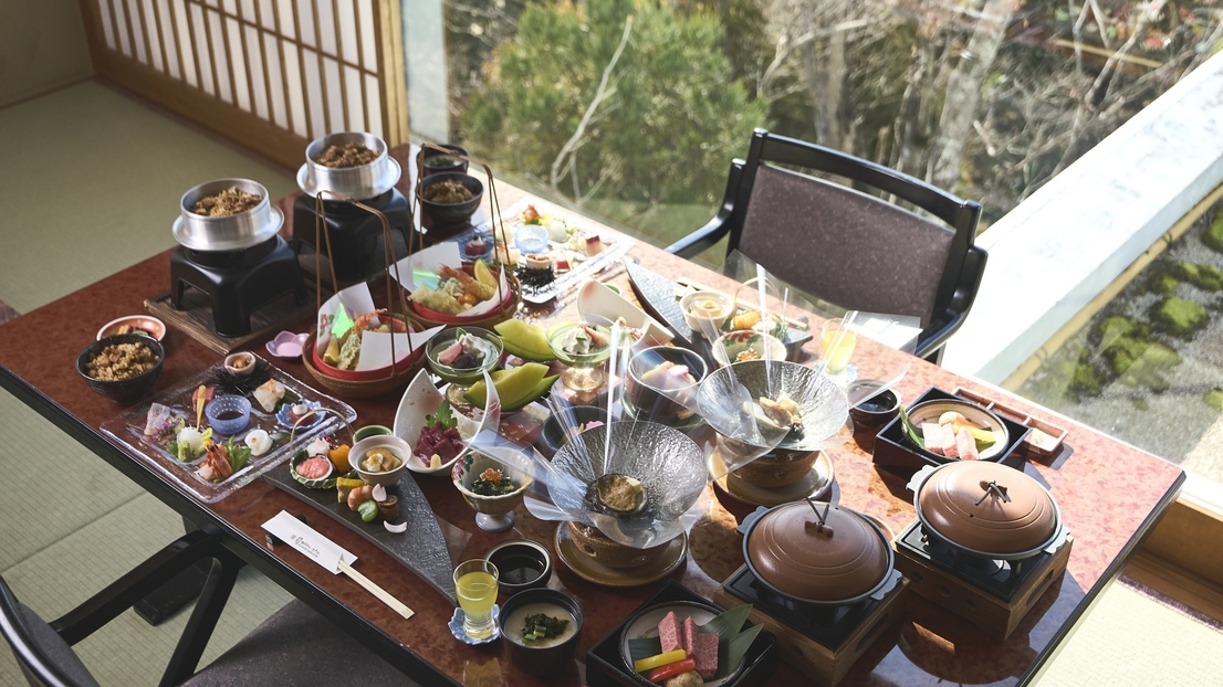 料理長厳選　食の極会席　個室での優雅なご夕食【夕朝食付き】