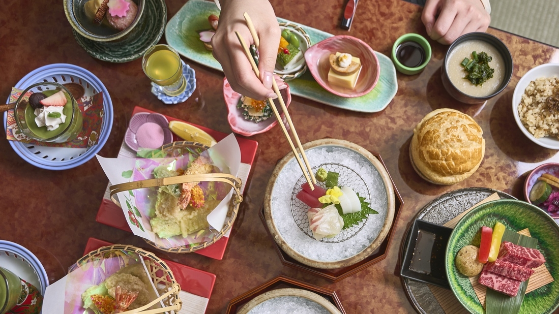 【10％OFF】【楽天スーパーSALE】 季節の会席　広間食【夕朝食付】