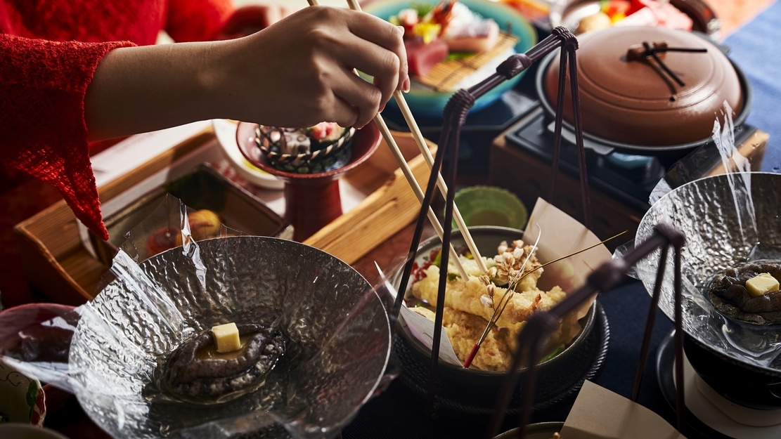 くまもと県産和王と味彩牛を食べ比べ肥後会席プラン【夕朝食付き】