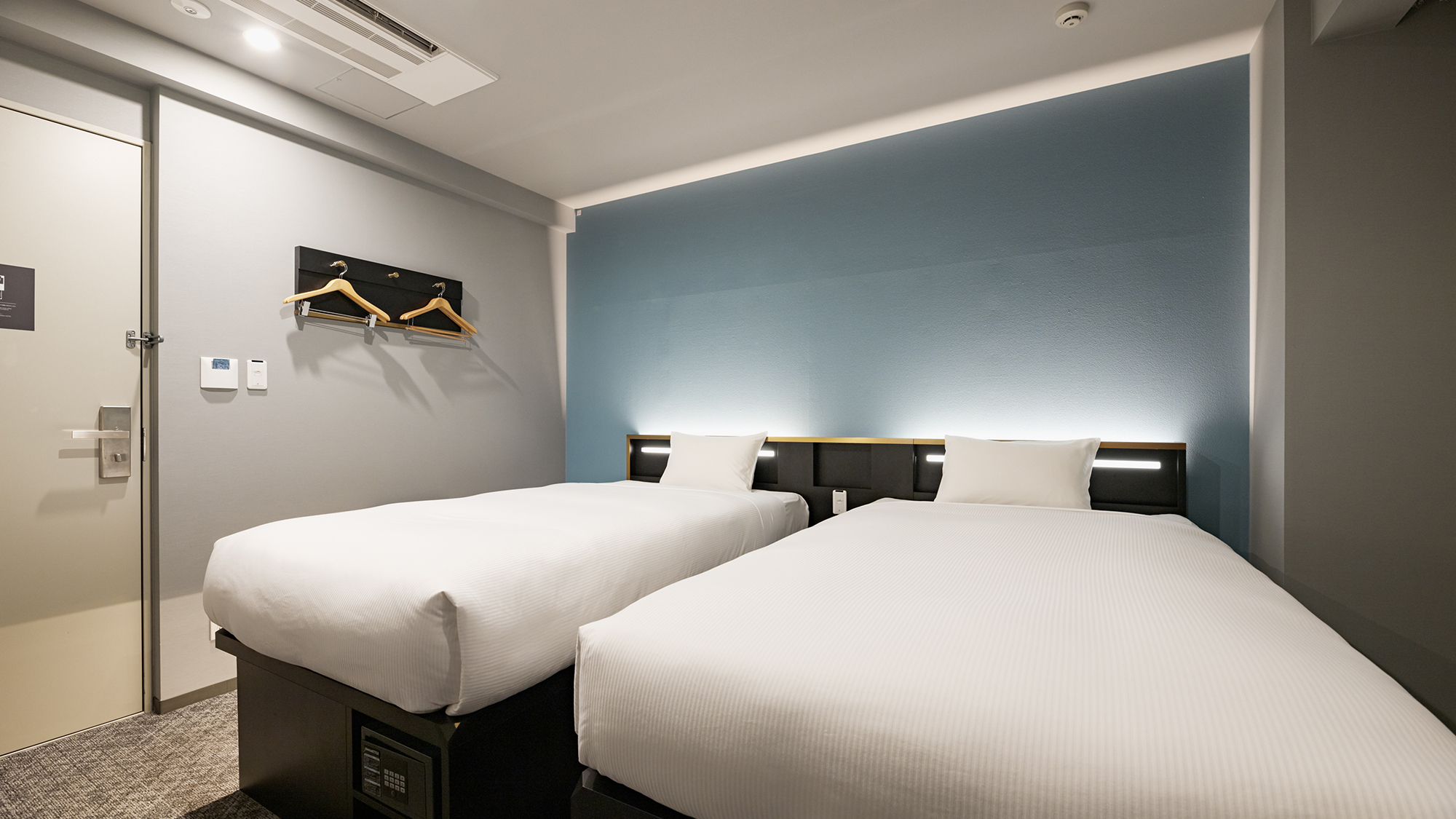 スタンダードツインルーム