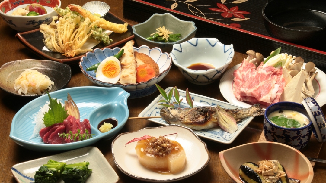 【60歳からのゆとり旅】湯めぐり＆お酒を愉しむ♪日本酒1合サービスのお得プラン［1泊2食付］