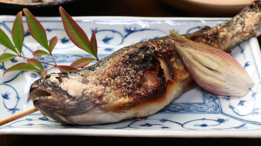 お食事一例　焼き魚