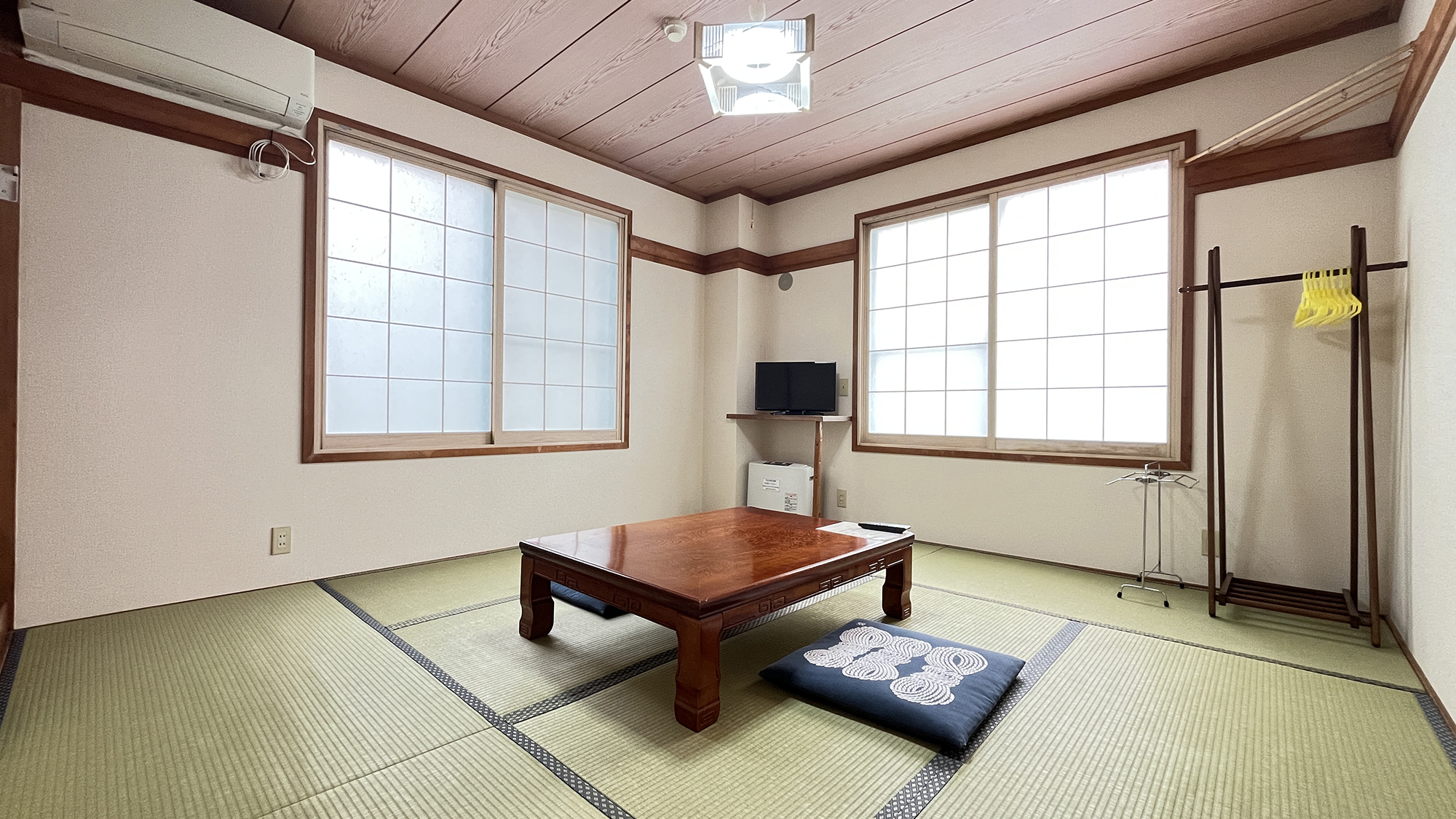 おまかせ和室( 1～4名)【客室一例】和室8畳