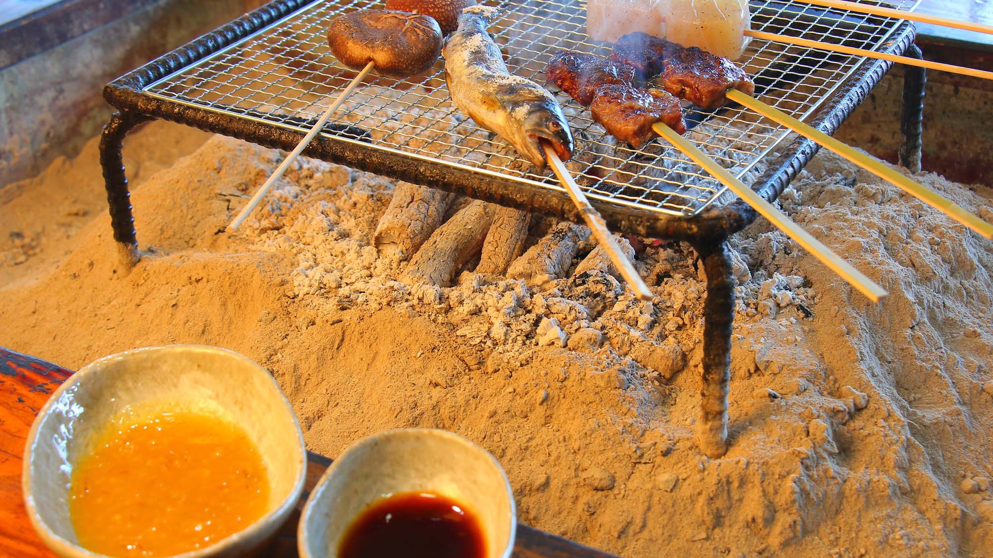 【季節の焼田楽！】高級牛「高千穂牛」の串焼き付き！囲炉裏で季節の焼田楽を楽しむ♪