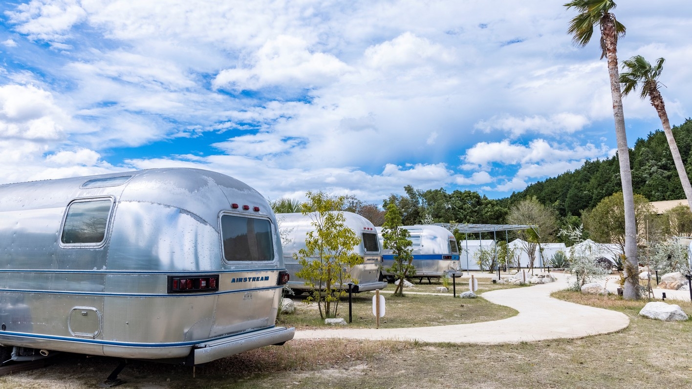 コンフォートRV(キャンピングカー/ペット同伴可)