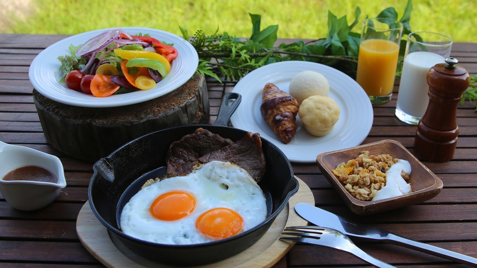 【楽天スーパーSALE】【学生限定】朝夕2食付★キャンプファイヤー＆スモア体験＆BBQ／夕食19時