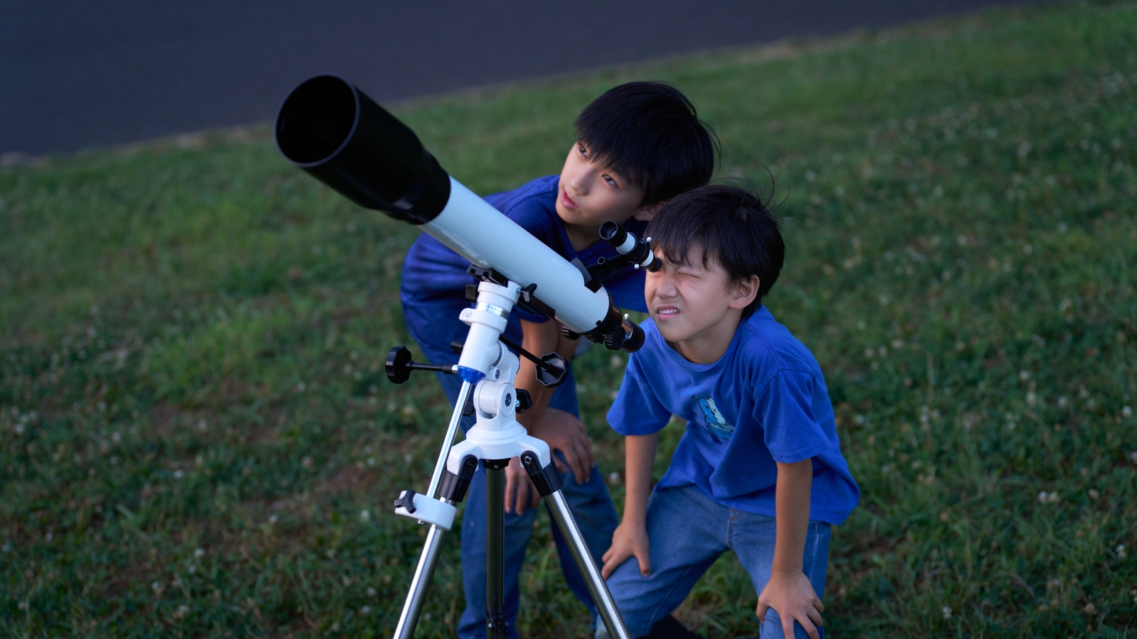 天体望遠鏡で星空観察