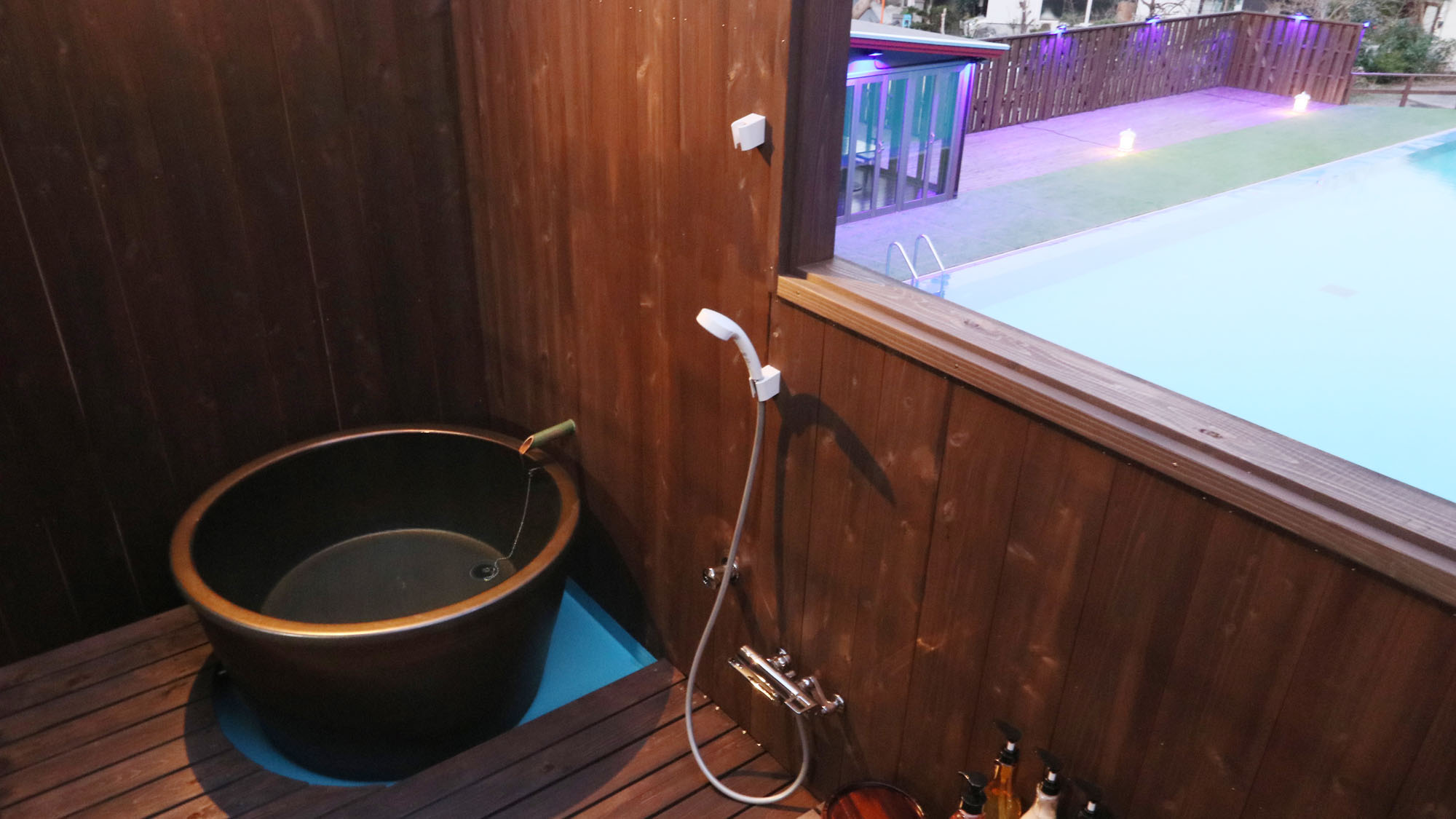 客室露天風呂◆Six -シス-（No.6)◆客室の露天風呂も温泉となります