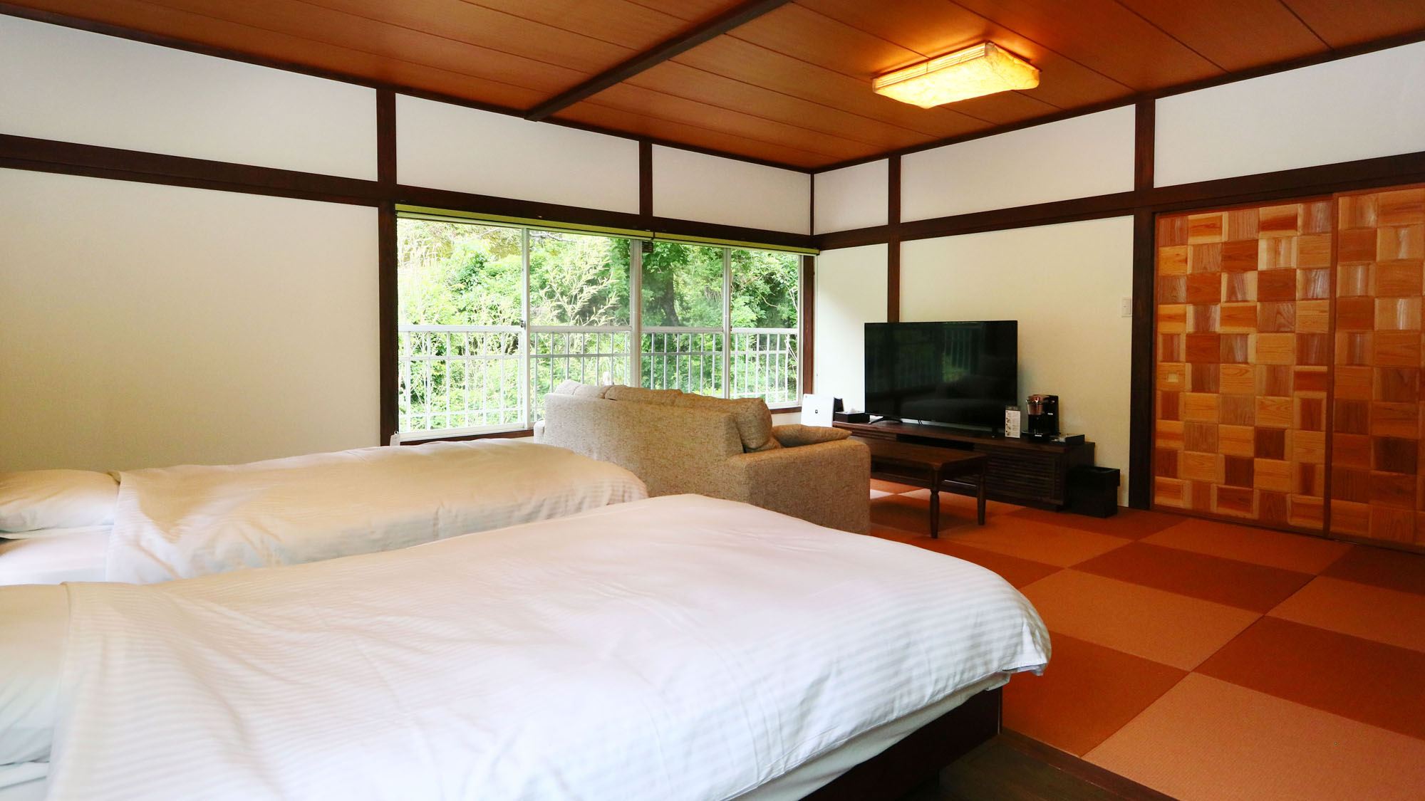 客室◆Sept-セットゥ-約32平米+露天風呂・セミダブルベッド×2
