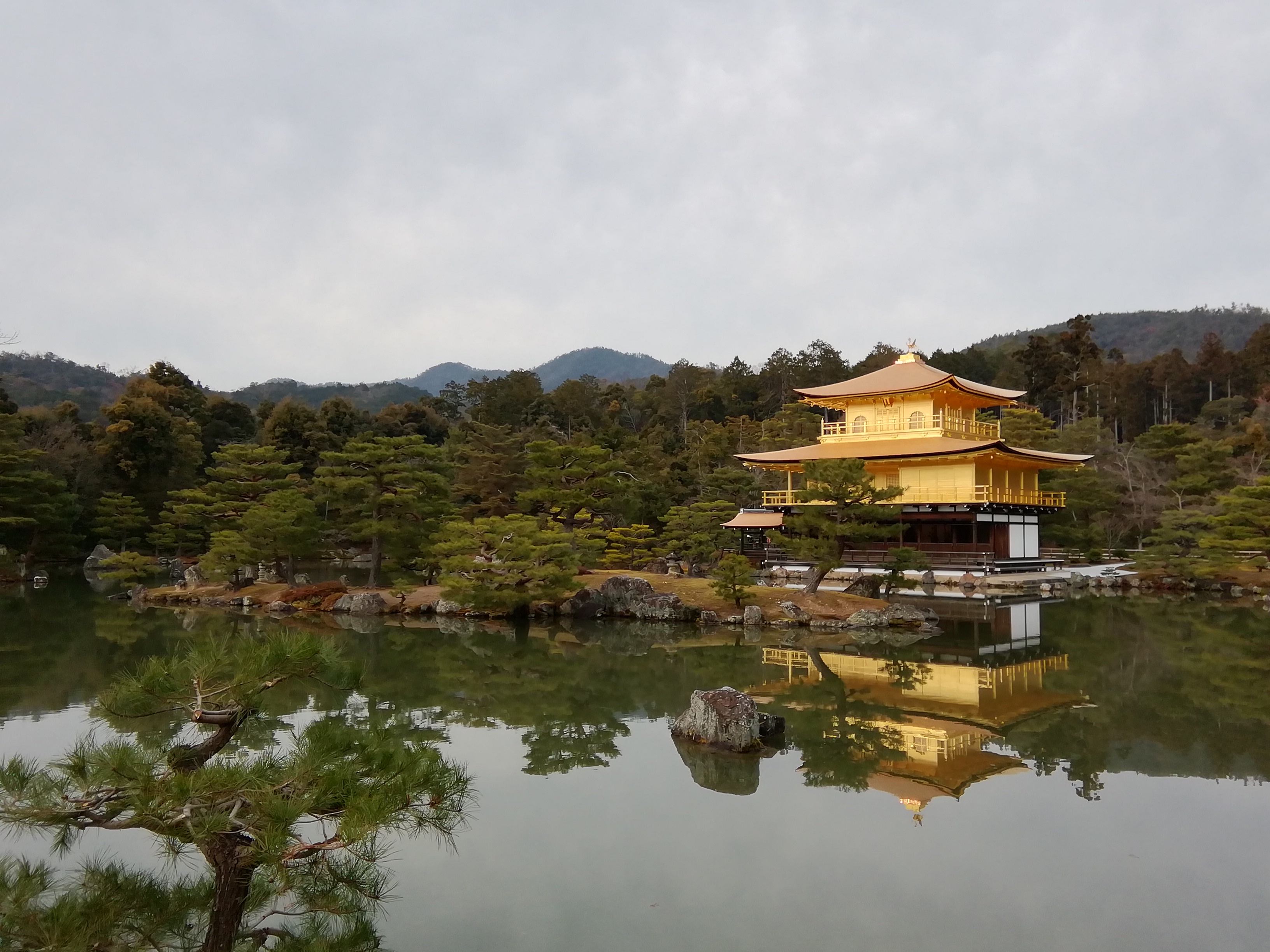 金閣寺