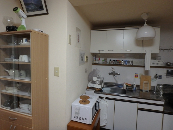 京の宿西大路　客室の台所です。