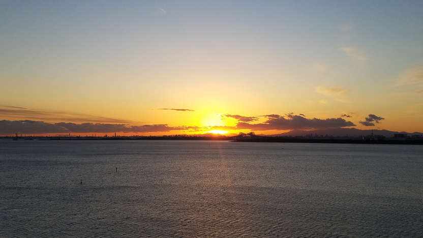 〇東京ベイエリアの雄大な夕景(イメージ)