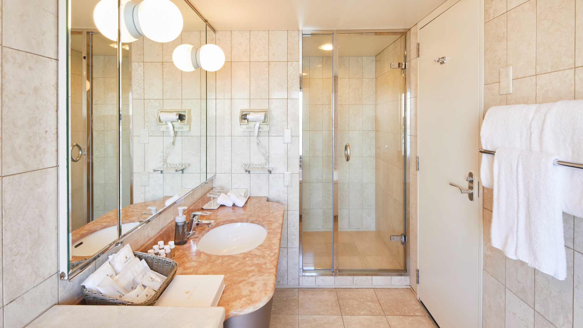 グランドニッコー東京ベイ 舞浜 写真 動画 楽天トラベル グランドニッコー東京ベイ 舞浜 写真 動画 楽天トラベル