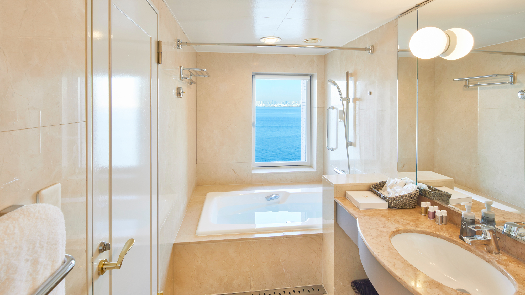 グランドニッコー東京ベイ 舞浜 東京ディズニーリゾート(R)・オフィシャルホテル