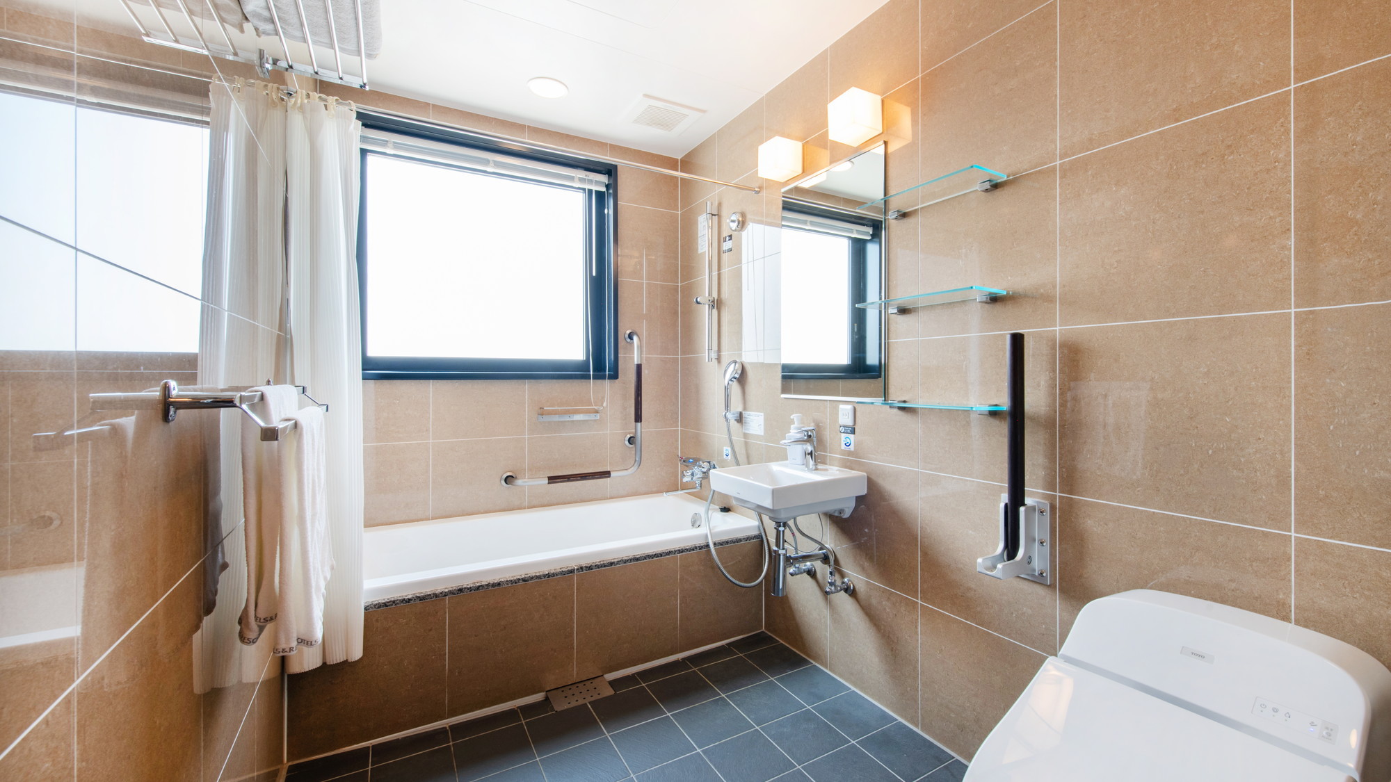 デラックスツインバスルーム