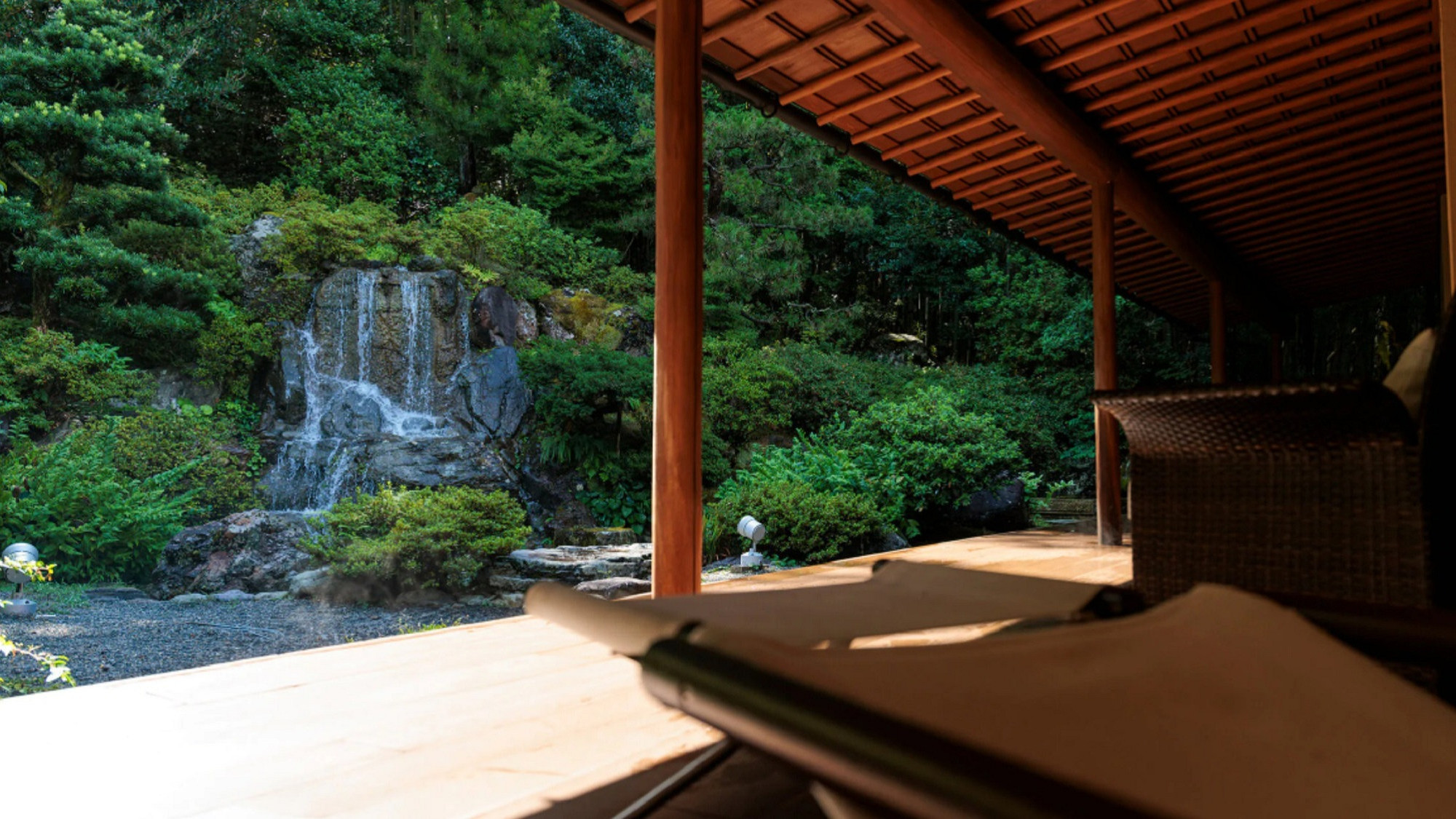 【フロントロビー】