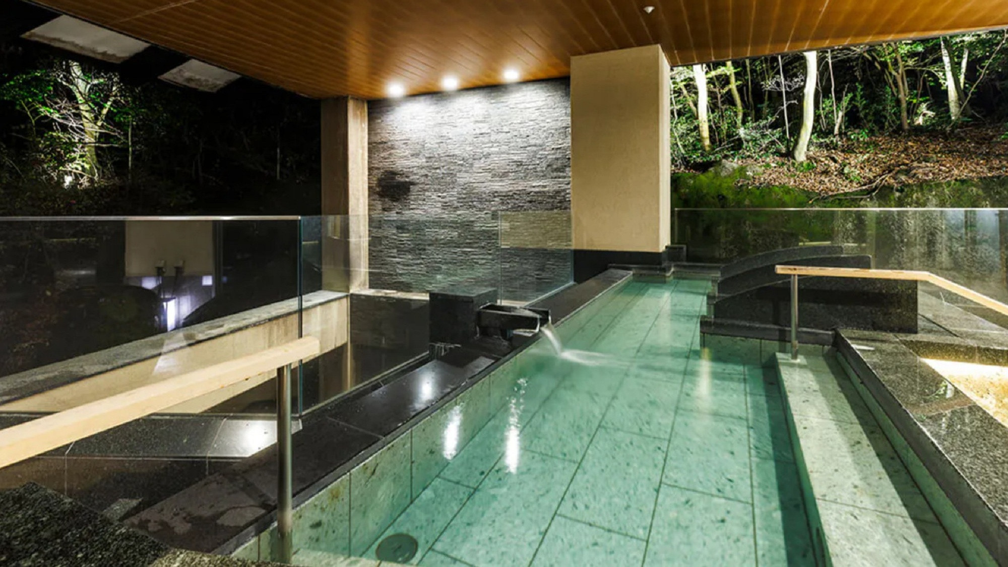 【樹林の湯】～浴場・露天風呂・サウナ～