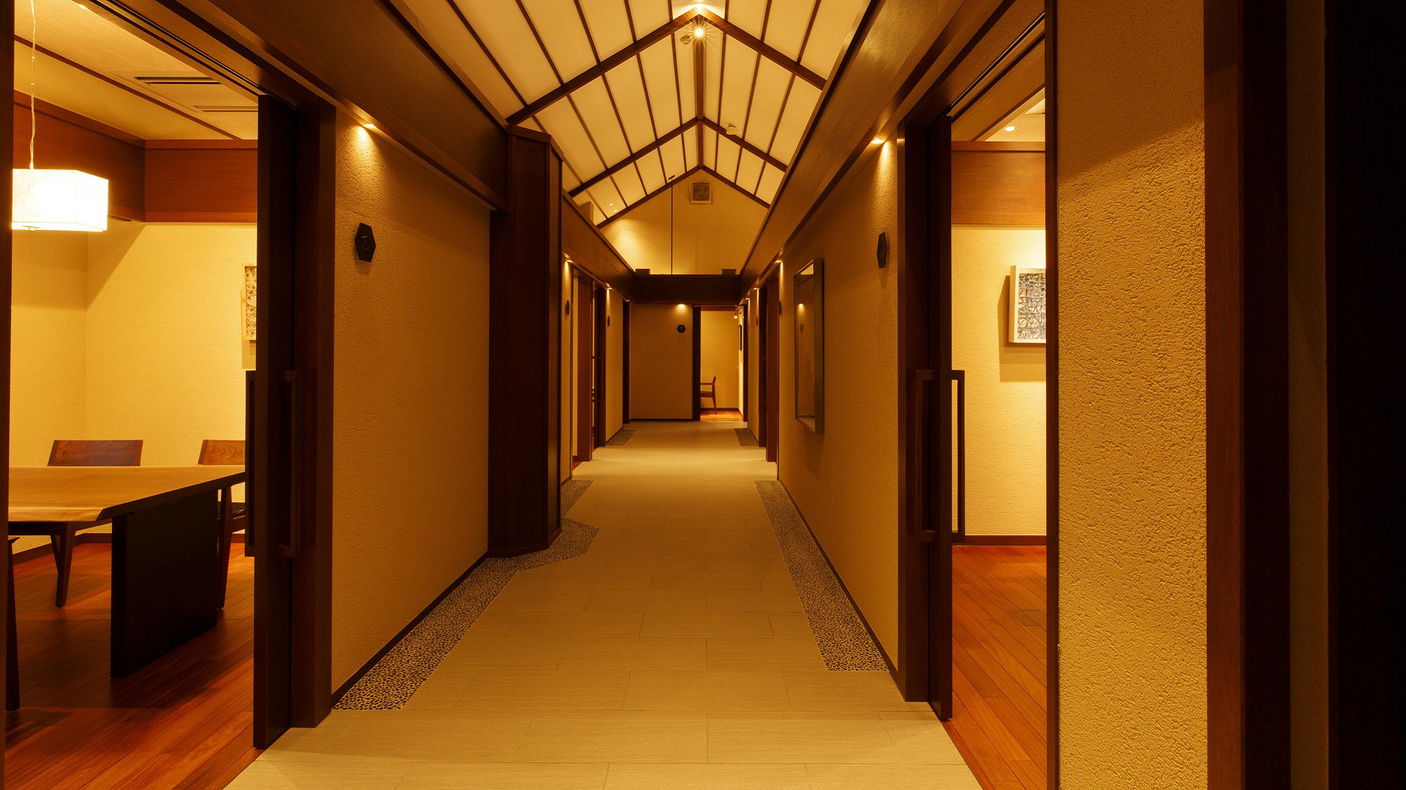 【個室ダイニングこま蔵】