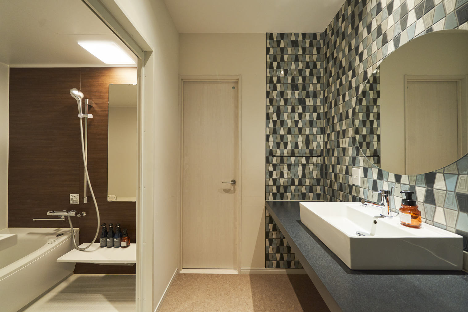 デラックスツイン