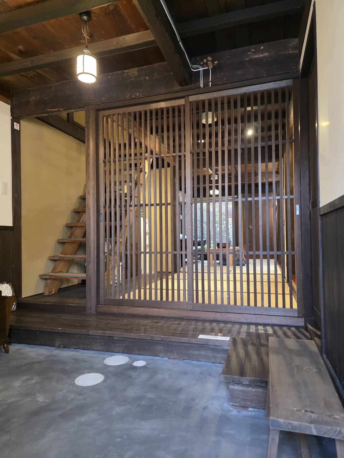 土間