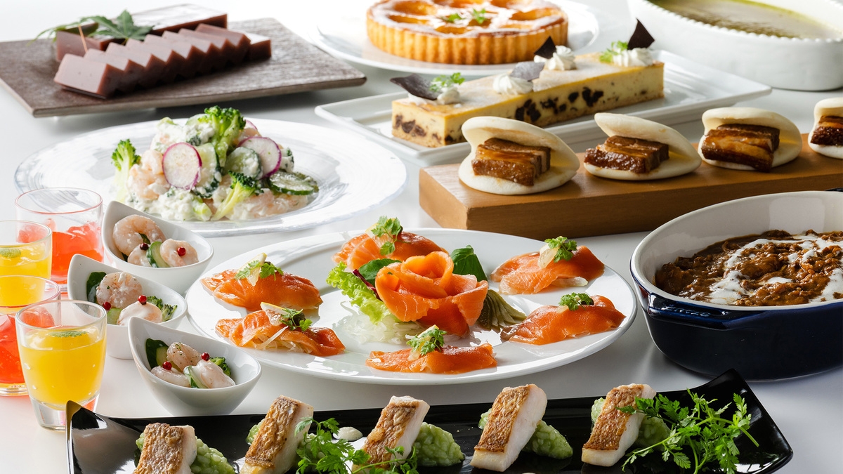 【ご夕食：17時30分〜】年末年始限定！家族で楽しむ！ディナーブッフェ付プラン♪（夕・朝食付）　