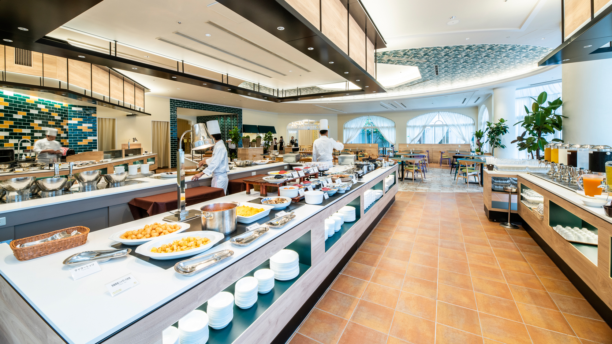 朝食バイキング