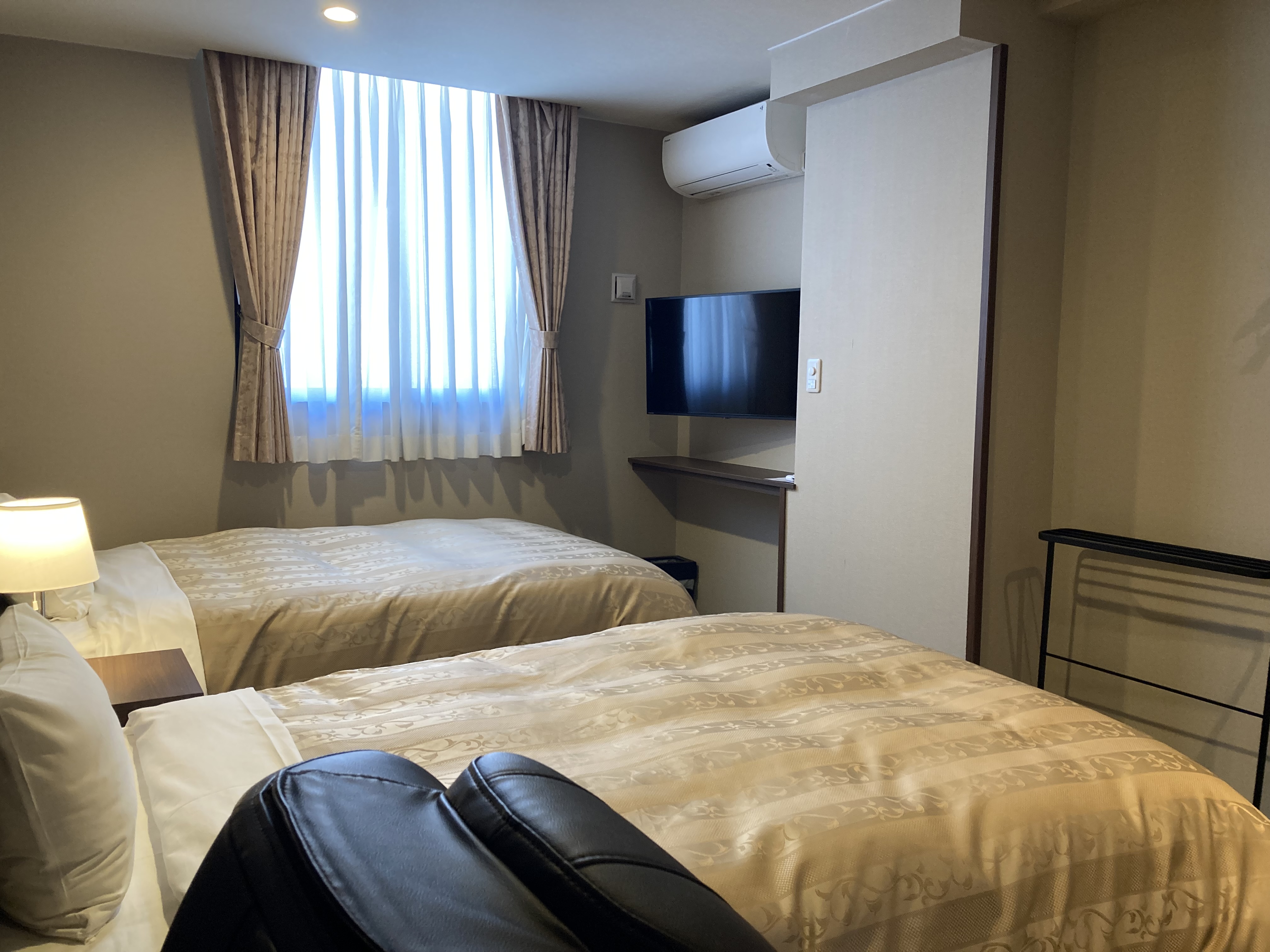 チェア付ツイン