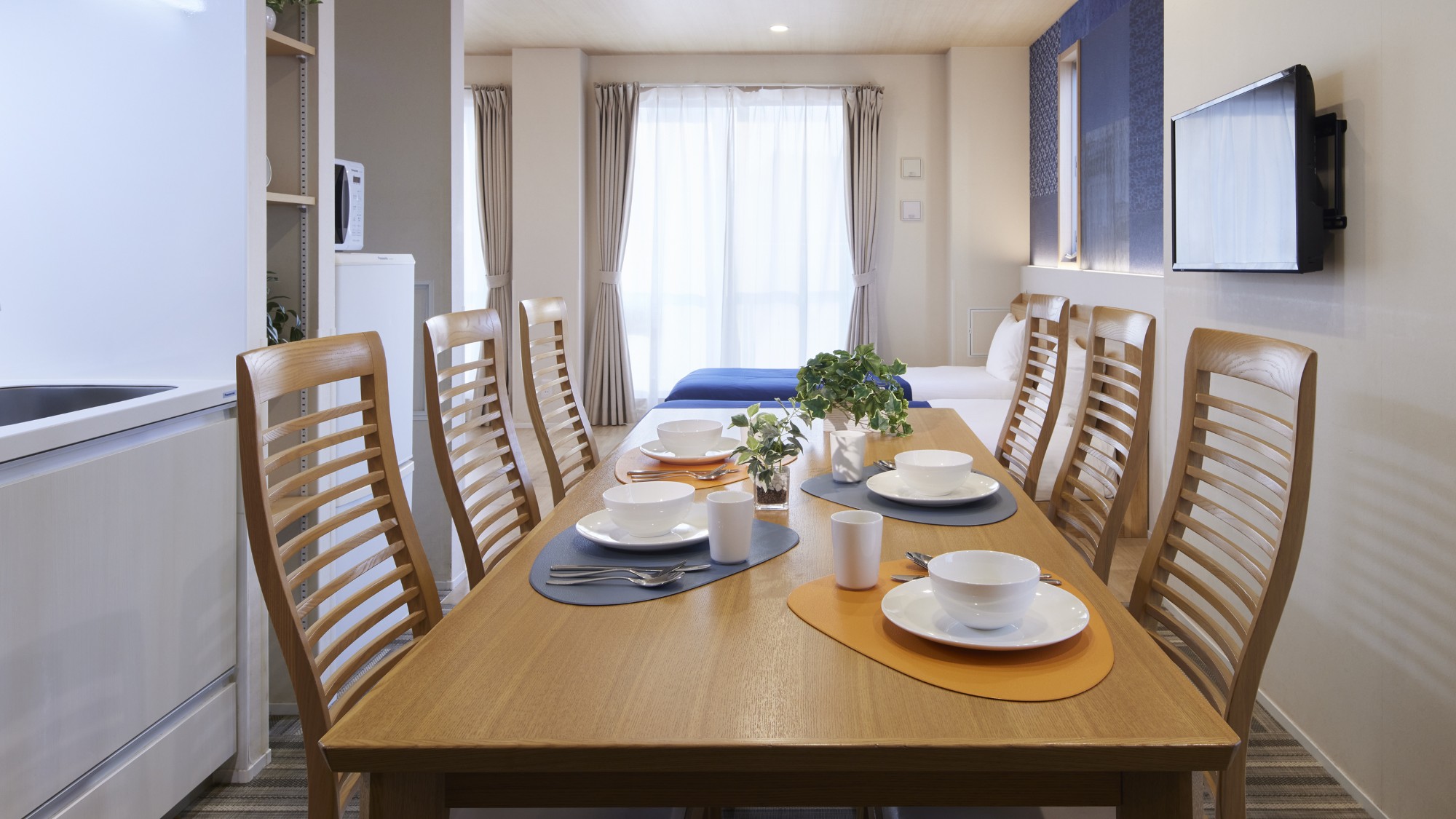 F:スイート F: Suite