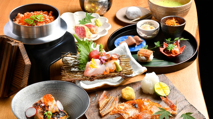 旬を堪能する夕食「夏下冬上札幌懐石」と朝食和御膳◆二食付