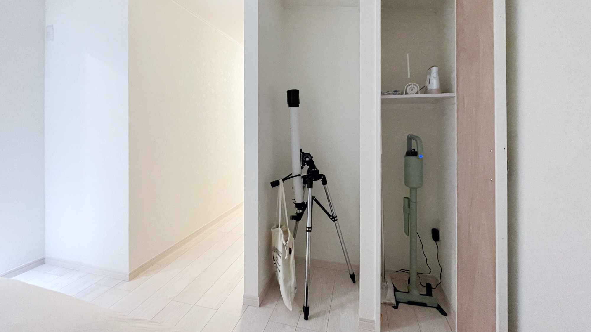 望遠鏡や掃除道具