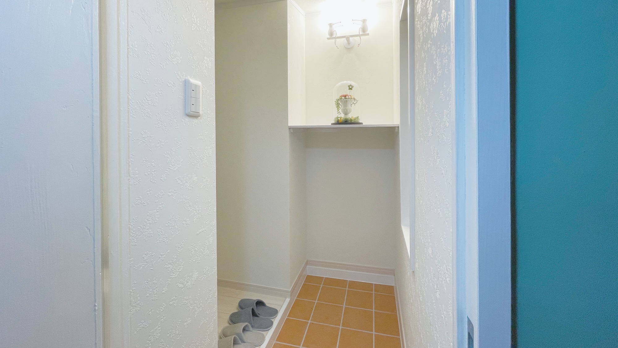 テラコッタ風玄関