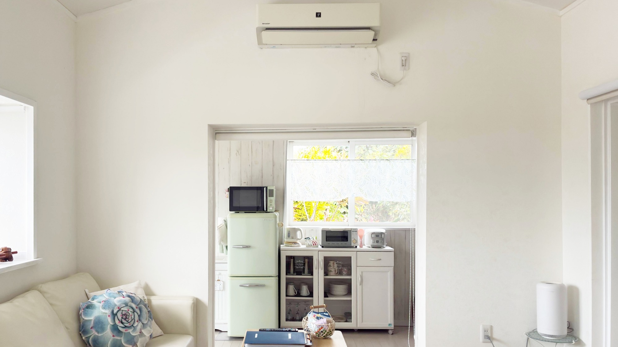 冷暖房・空気清浄機完備