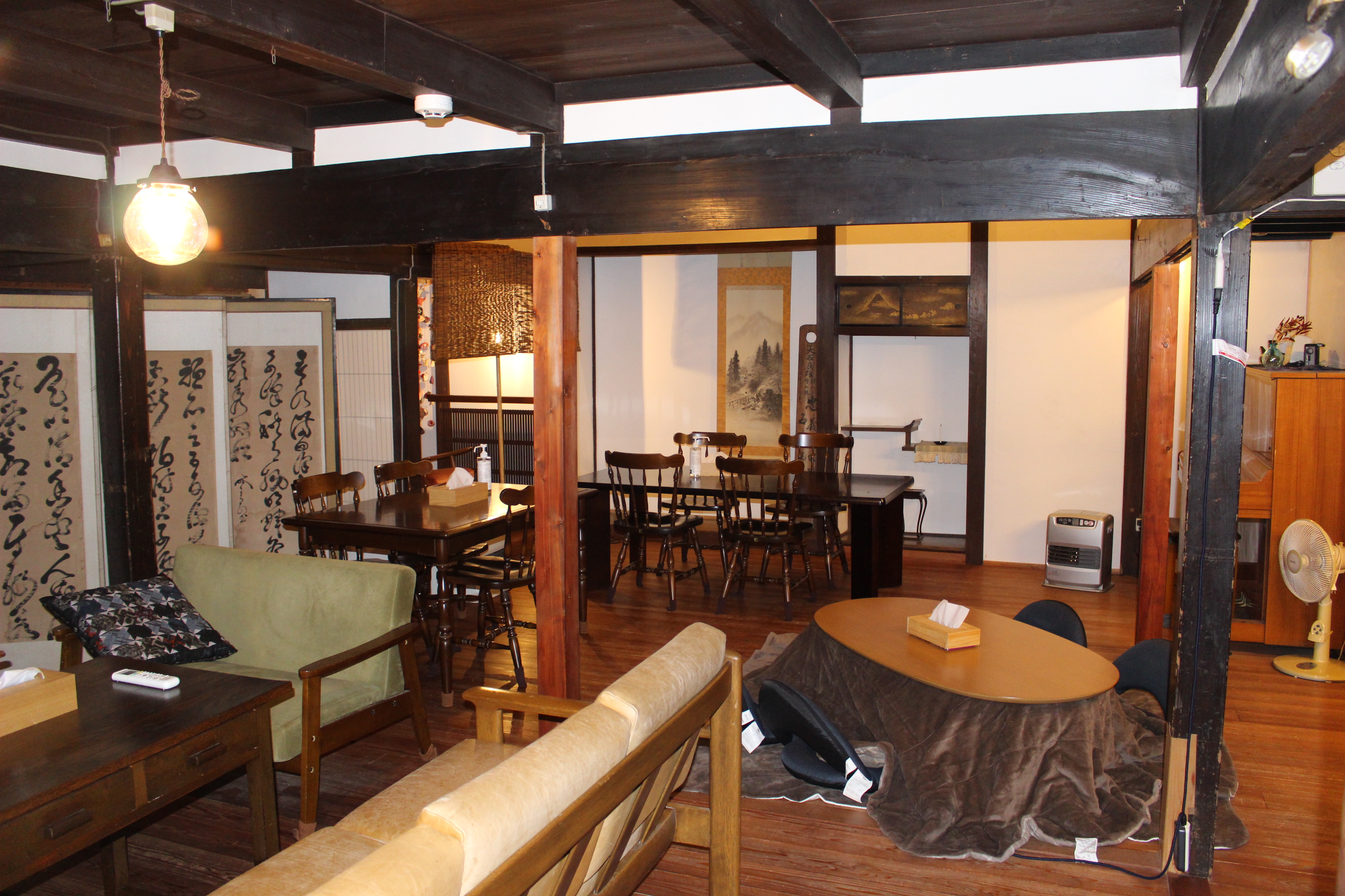 ゲストハウス共有スペース