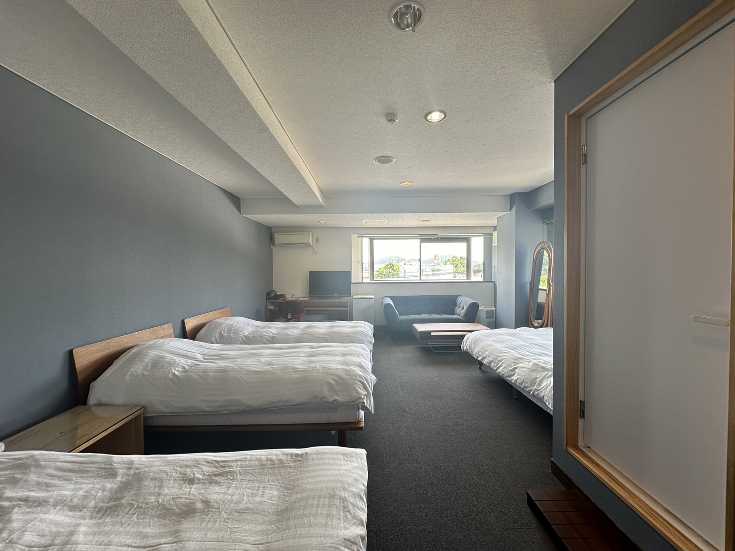 ファミリールーム入り口より