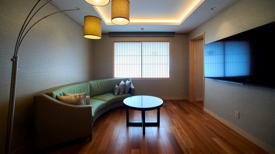 ■「江の島ホテル」スイート客室 『ジュニアスイートルーム』