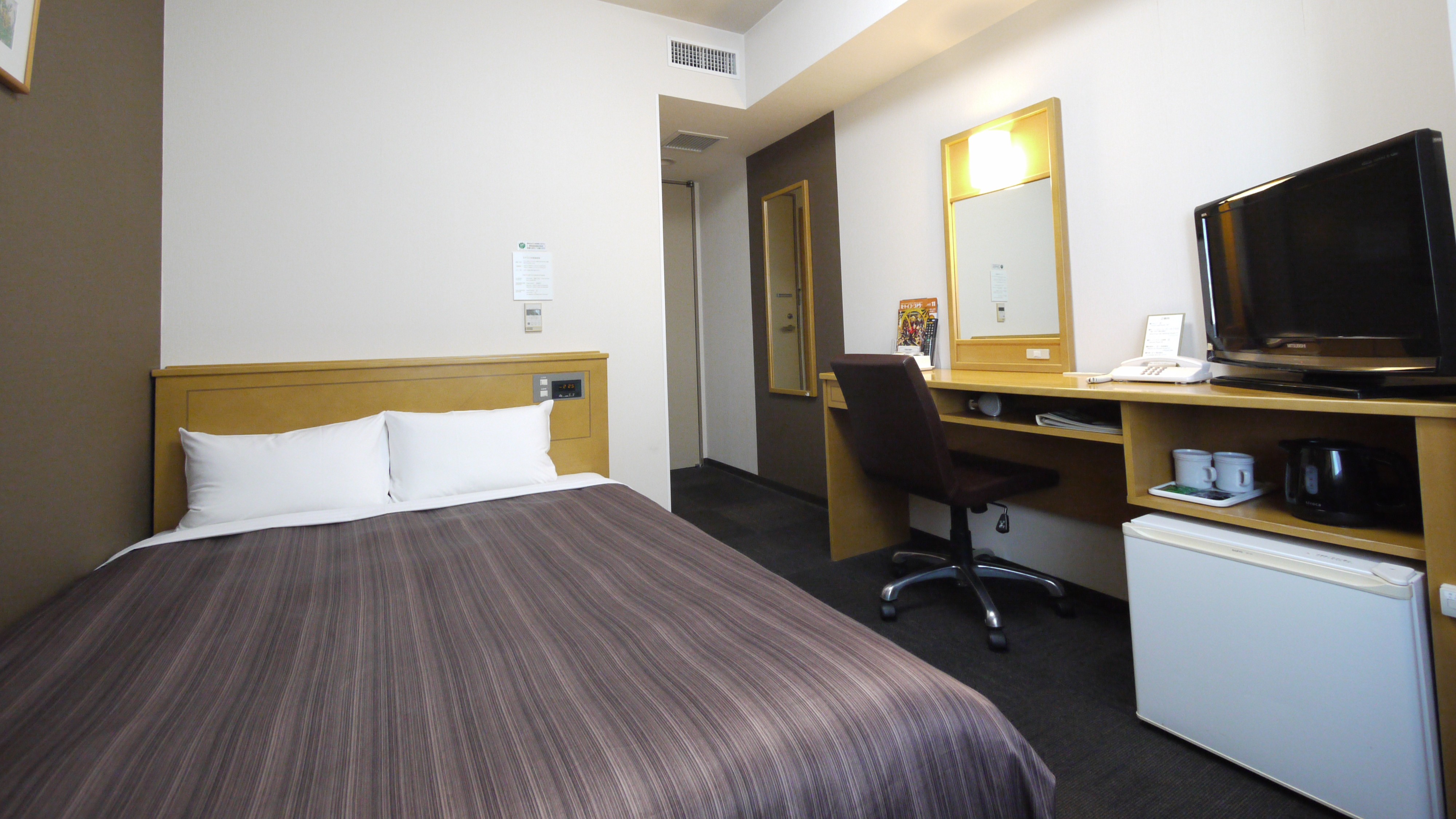 セミダブルルーム