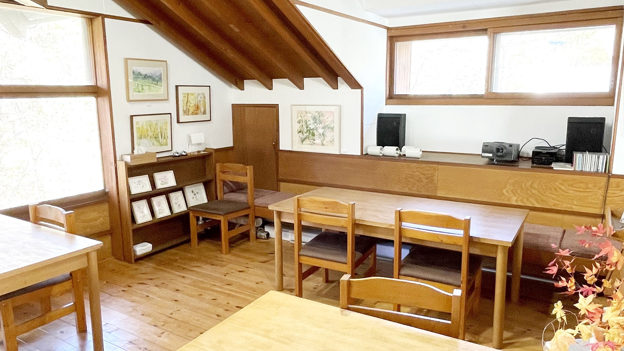 ＜アートプラン＞午前の水彩画体験、ツインルームで宿泊、別料金で食事も可