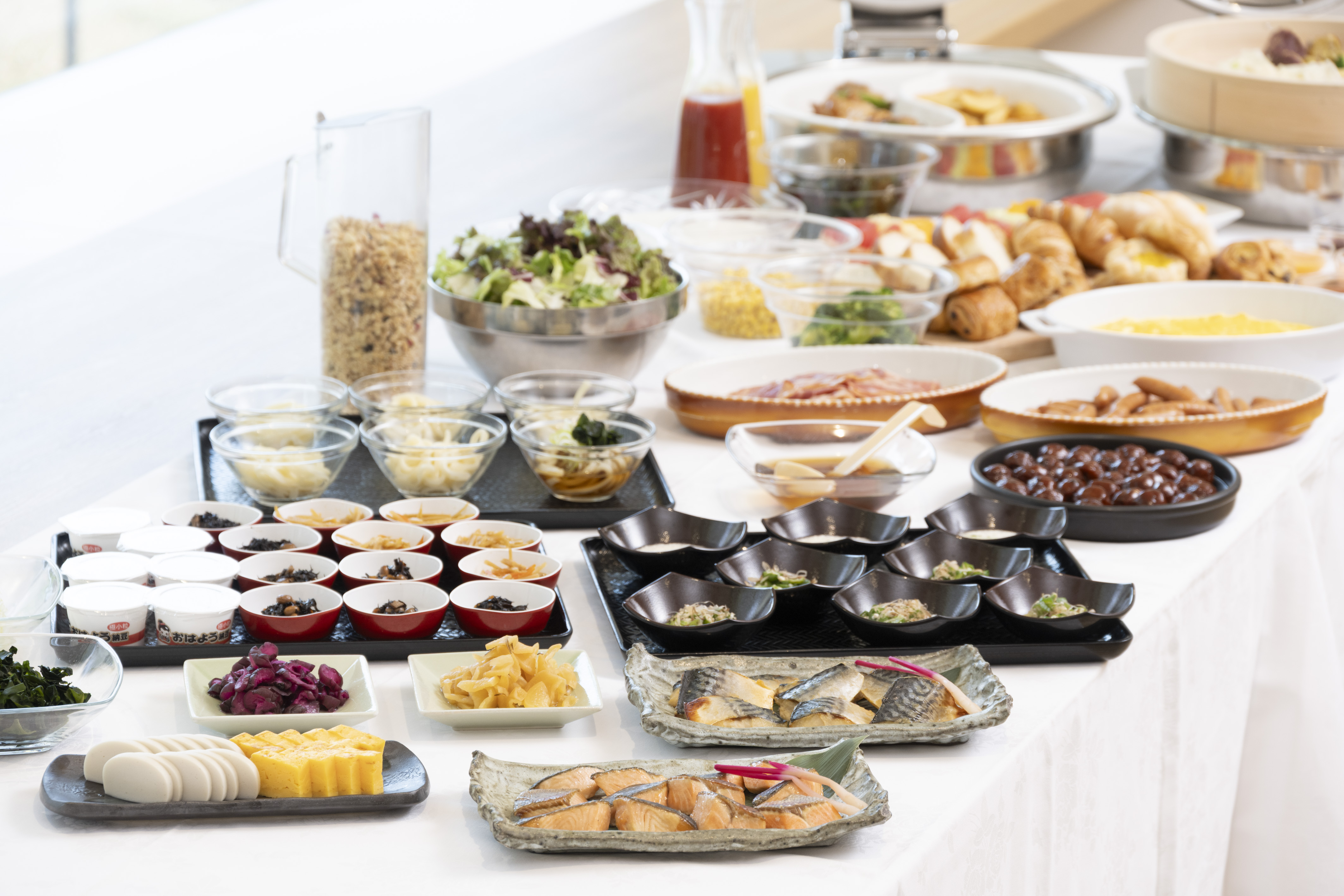 朝食ビュッフェ