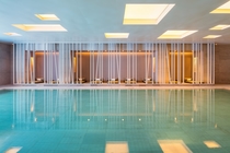 Andaz-Seoul-Gangnam-Indoor-Pool-With-Sun-Beds