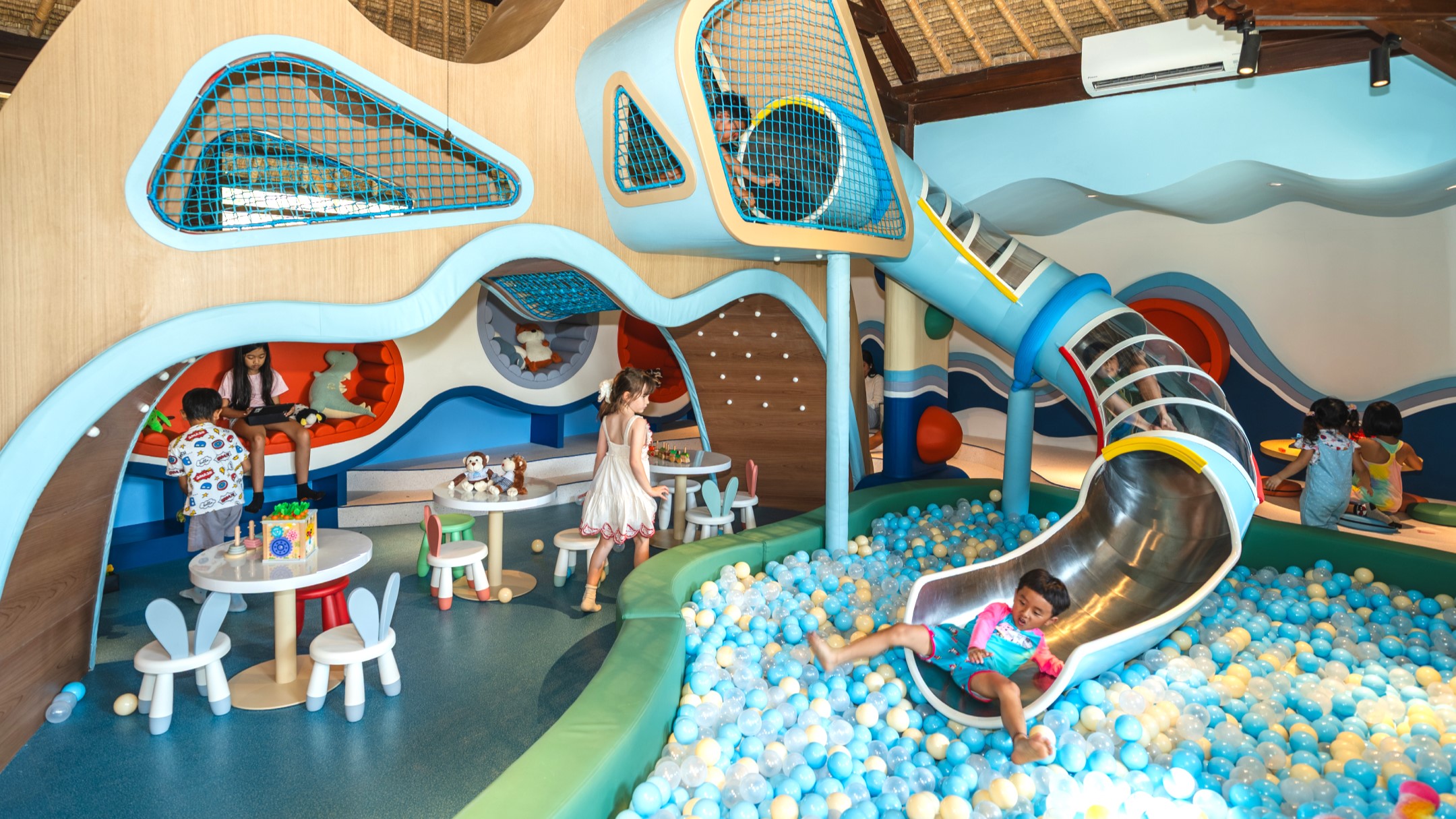 アヤナ オーシャンアドベンチャー