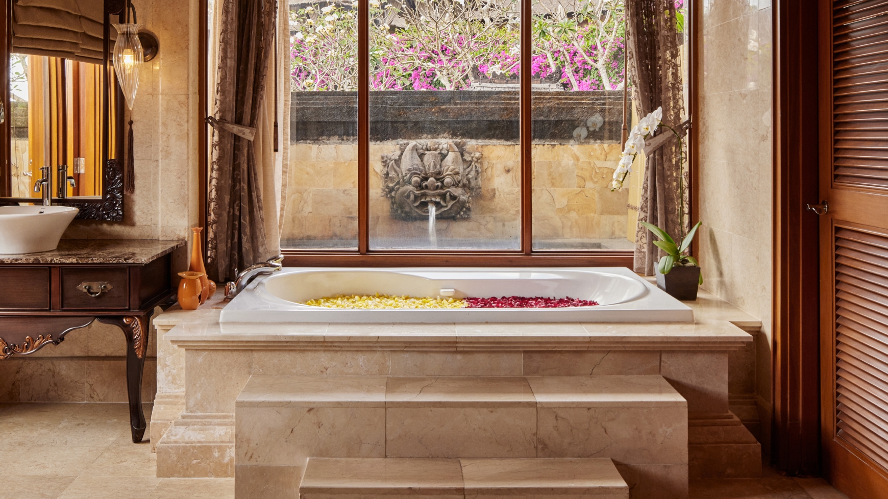 2ベッドルーム　オーシャン　ビュー　ヴィラ　ー例