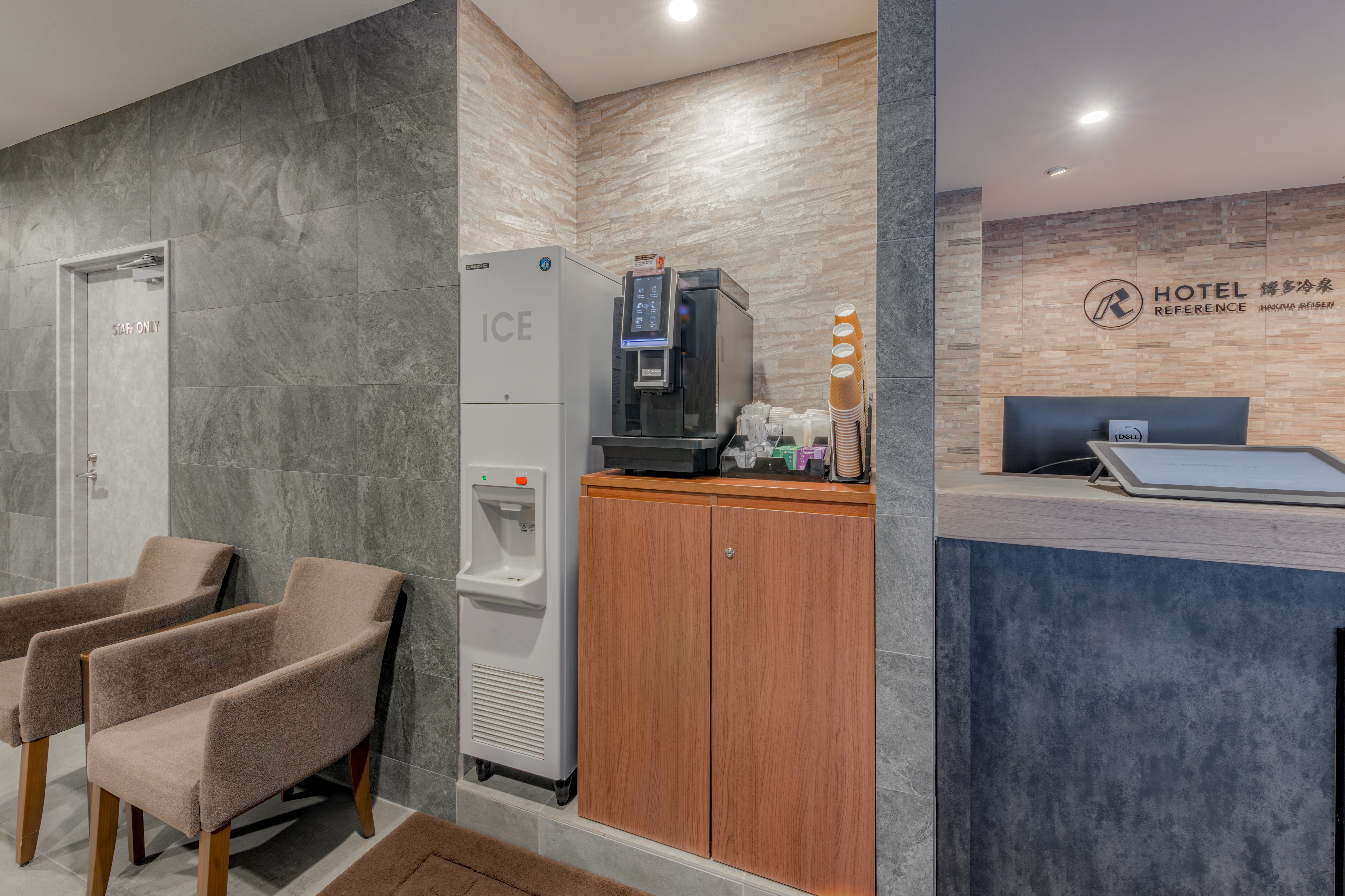 コーヒーマシン・製氷機