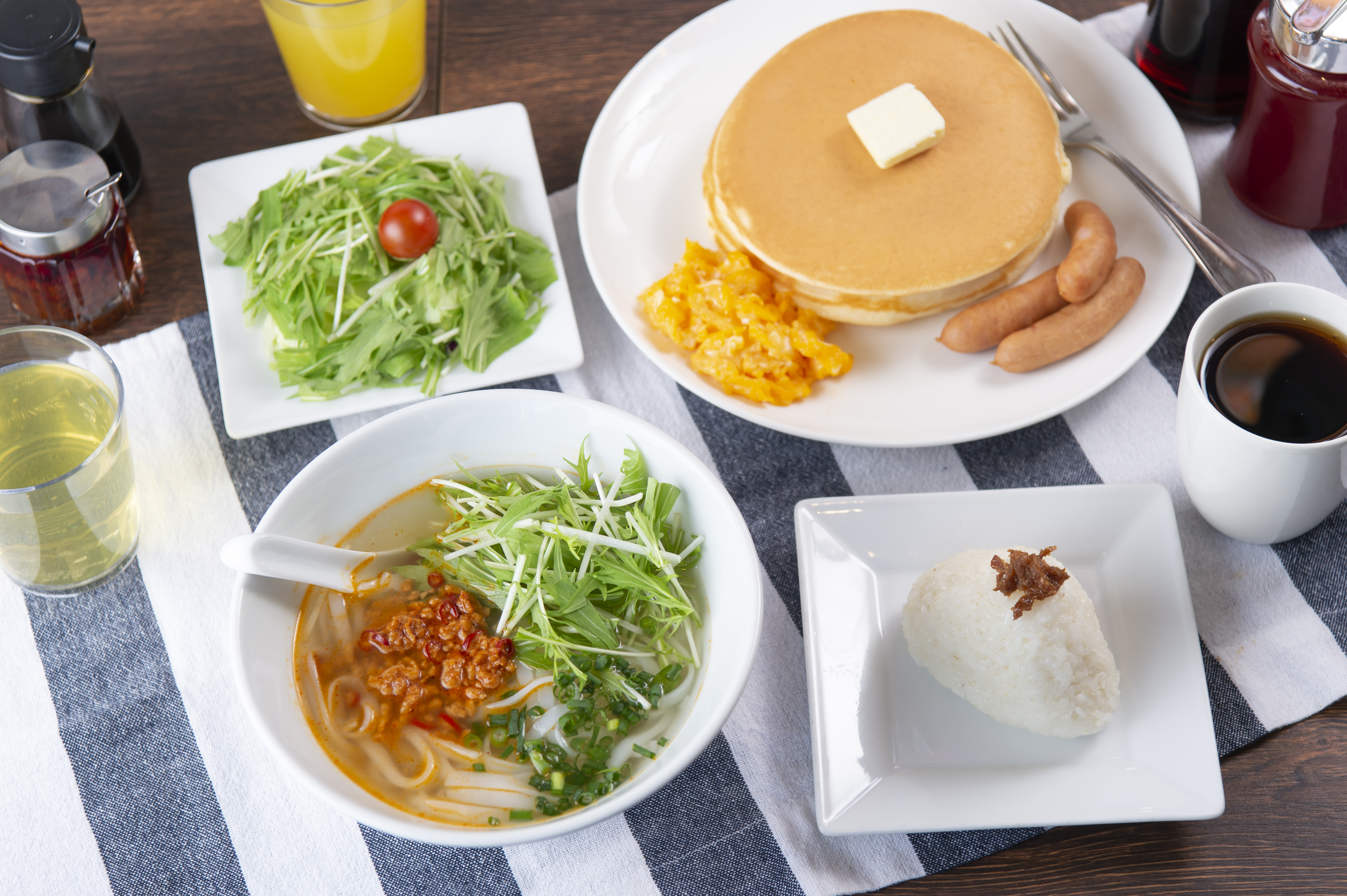 朝食レストラン