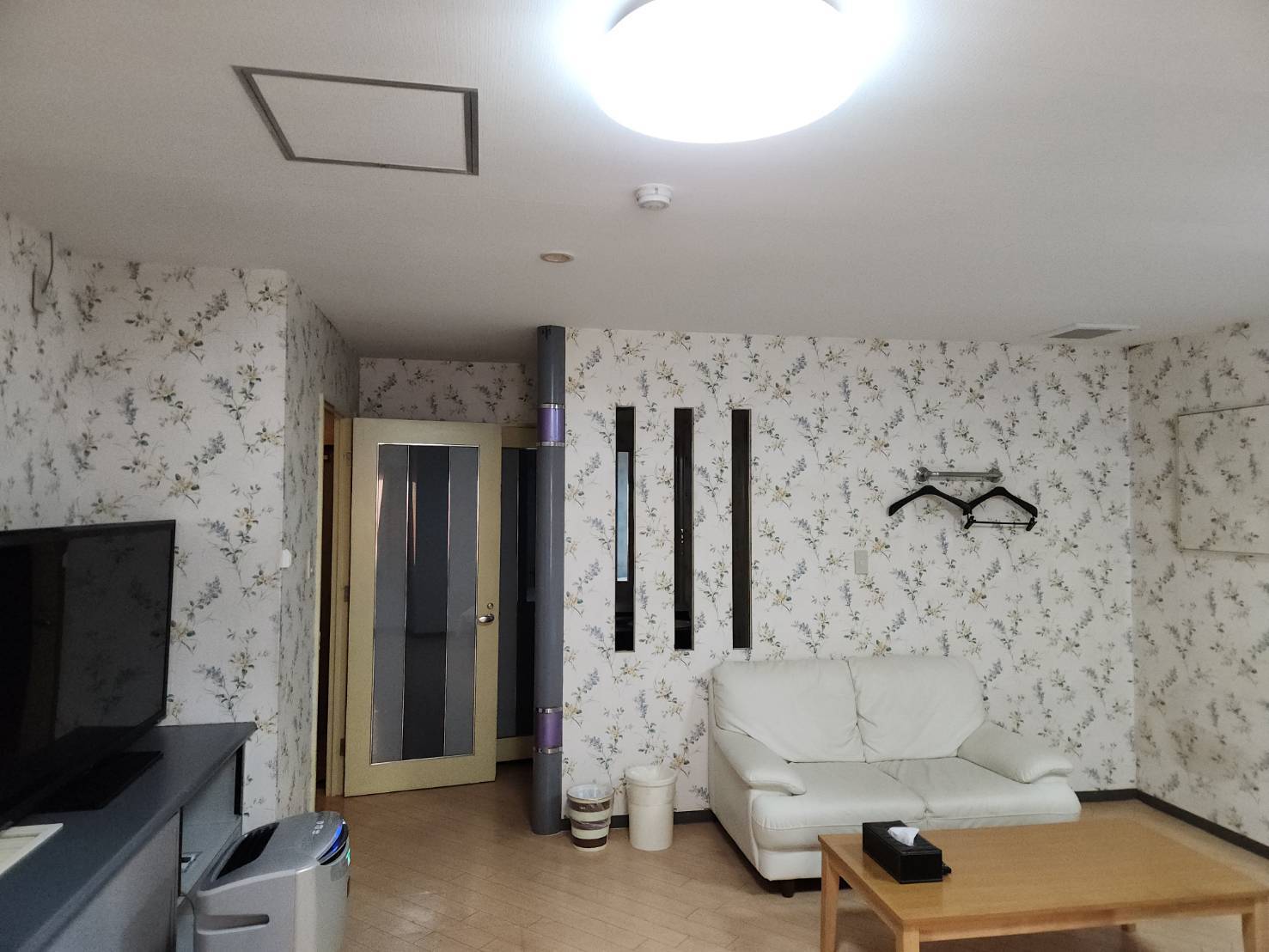 504
