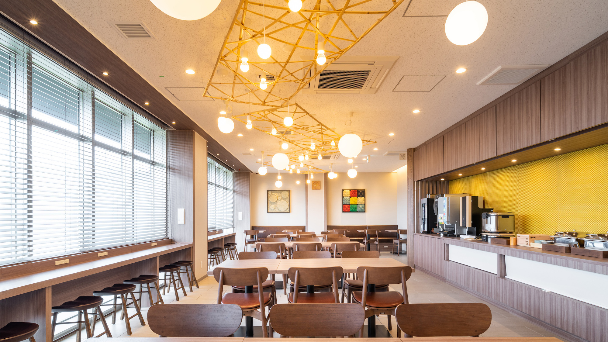 落ち着いた雰囲気で過ごしやすい空間です