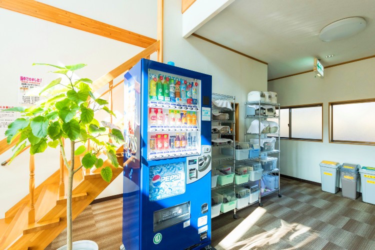 ☆素泊まり☆ＪＲ蒲須坂駅より車で８分！全室無料WIFI完備★部屋風呂温泉付き（通年）