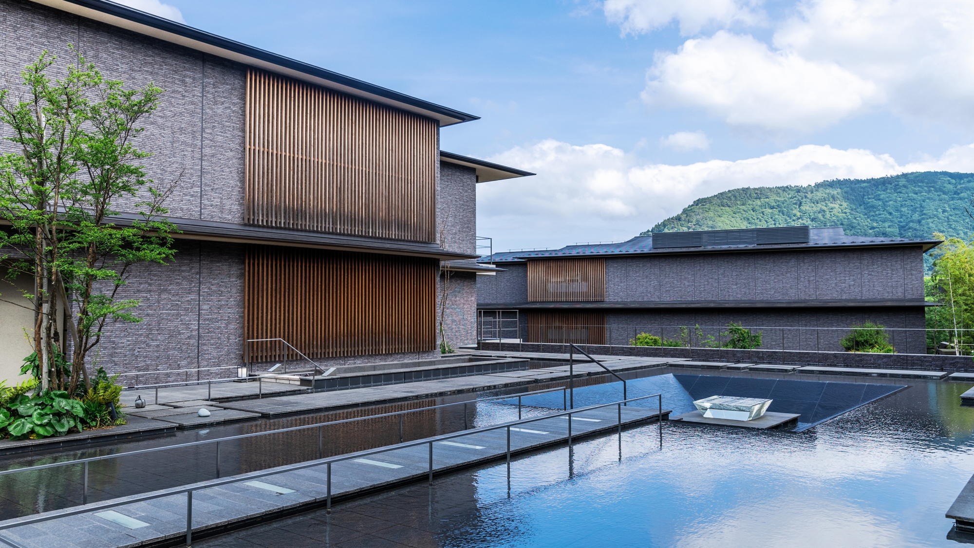 【素泊まり】箱根連山と相模湾の絶景を望む強羅の湯を心ゆくまで堪能