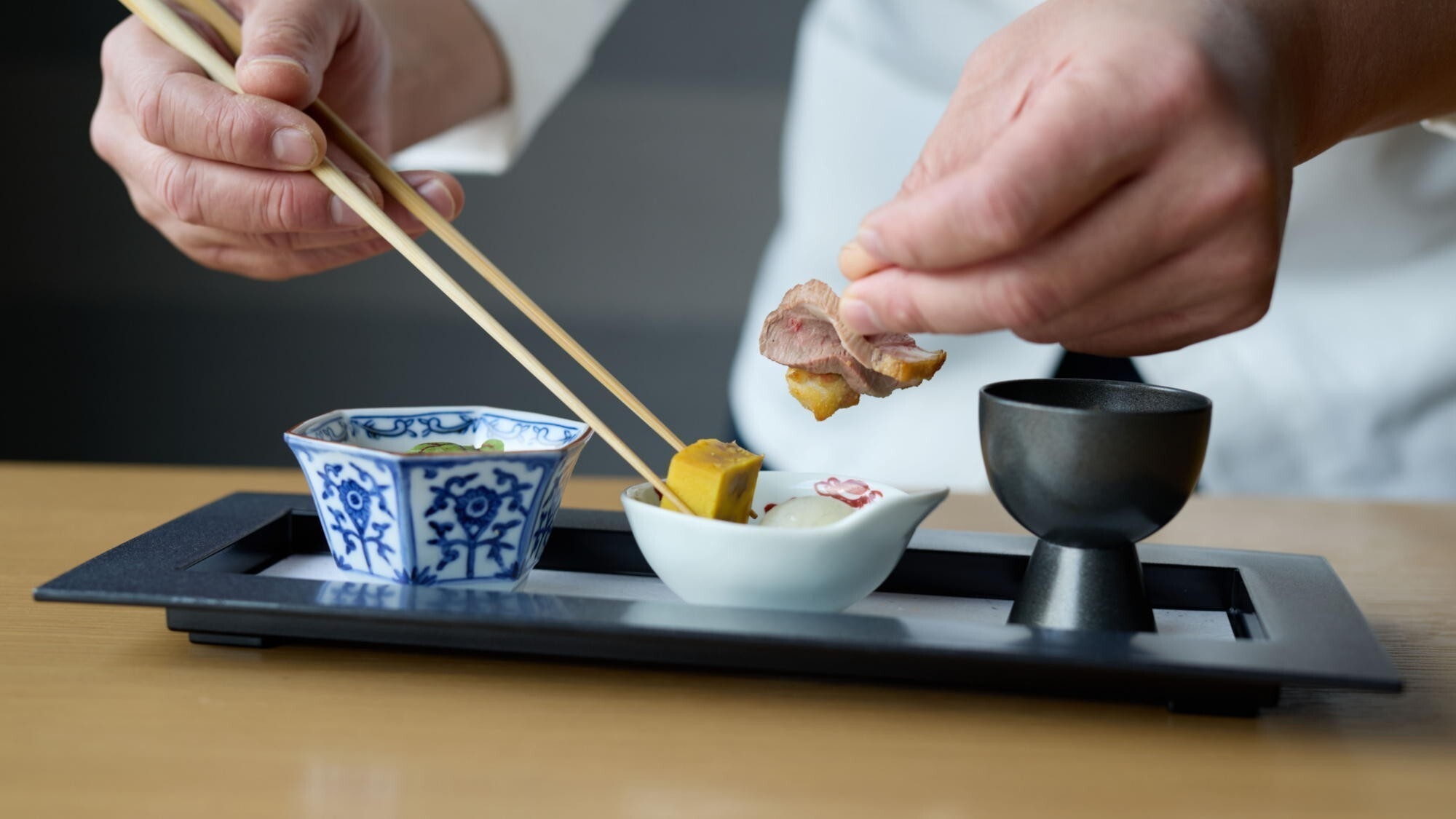 【週末旅の極意 3 放送中】季節のフルコース ダイニング「六つ喜」17：00〜17：30入店【前半】