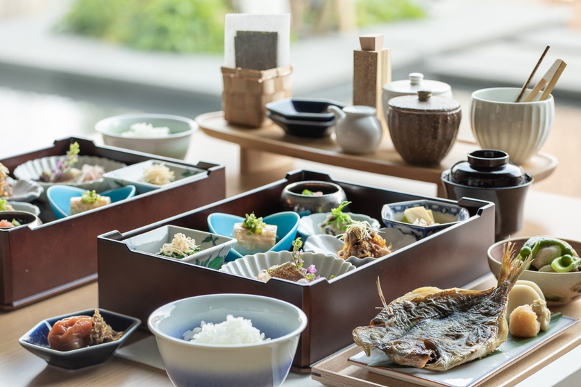 整う温泉旅・Gora Spa AIOIスパグッズ+温泉サウナBOOK+手ぬぐい付和食プラン・2食付き